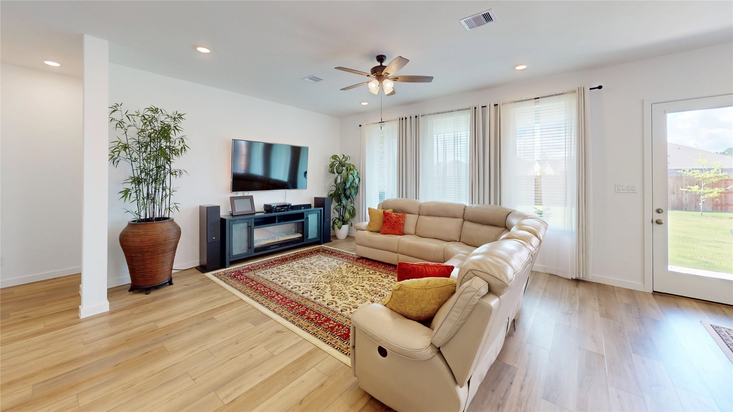 14914 Calluna Heather Lane, Conroe, TX 77302