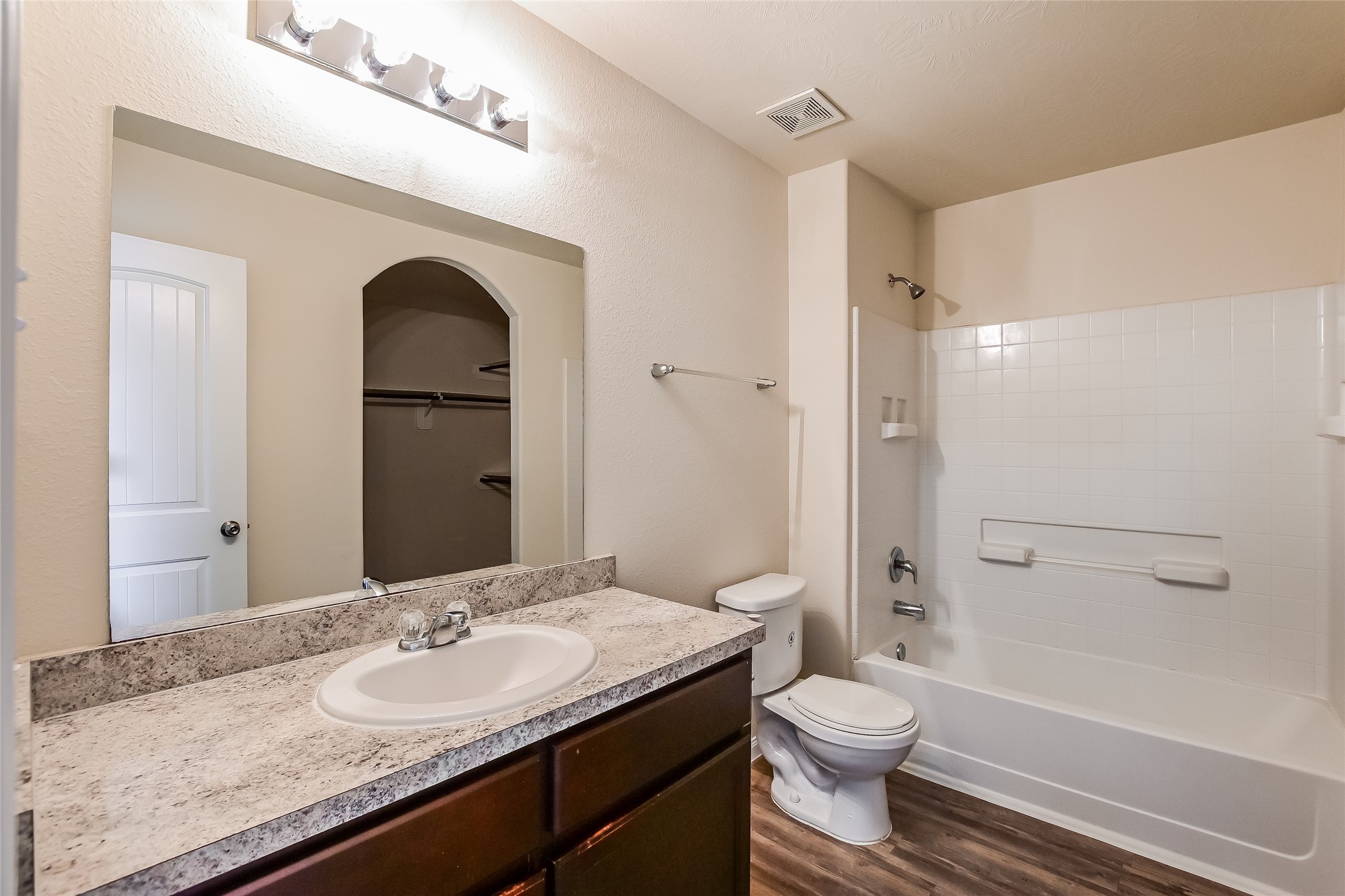 Photos may be representative of the floor plan and not the exact home. Finishes, layout, and features of the actual property for lease may vary.
