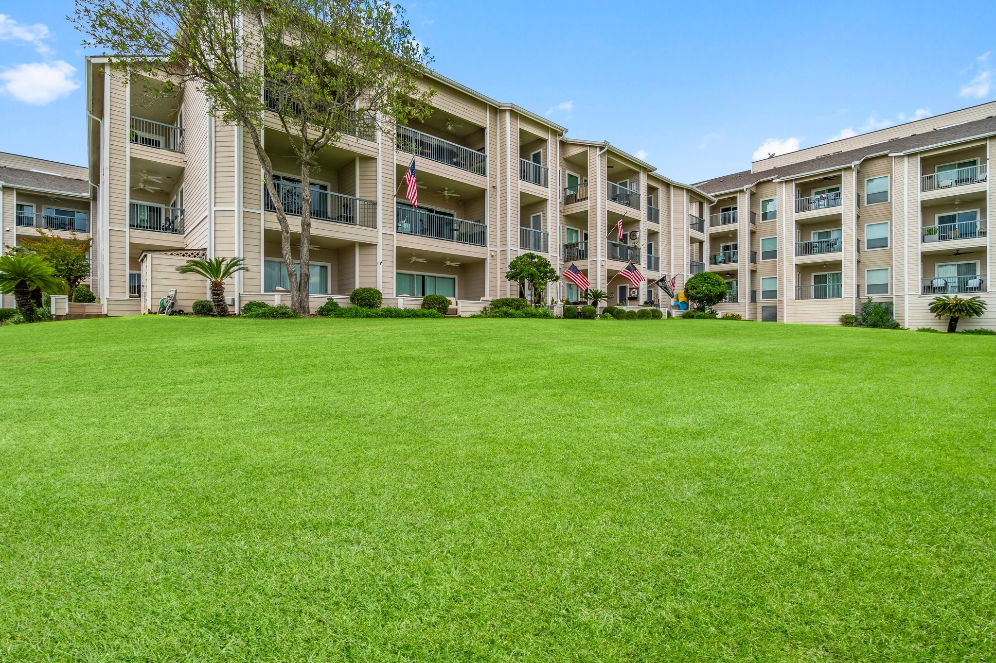 12800 Melville Drive, #A313, Montgomery, TX 77356