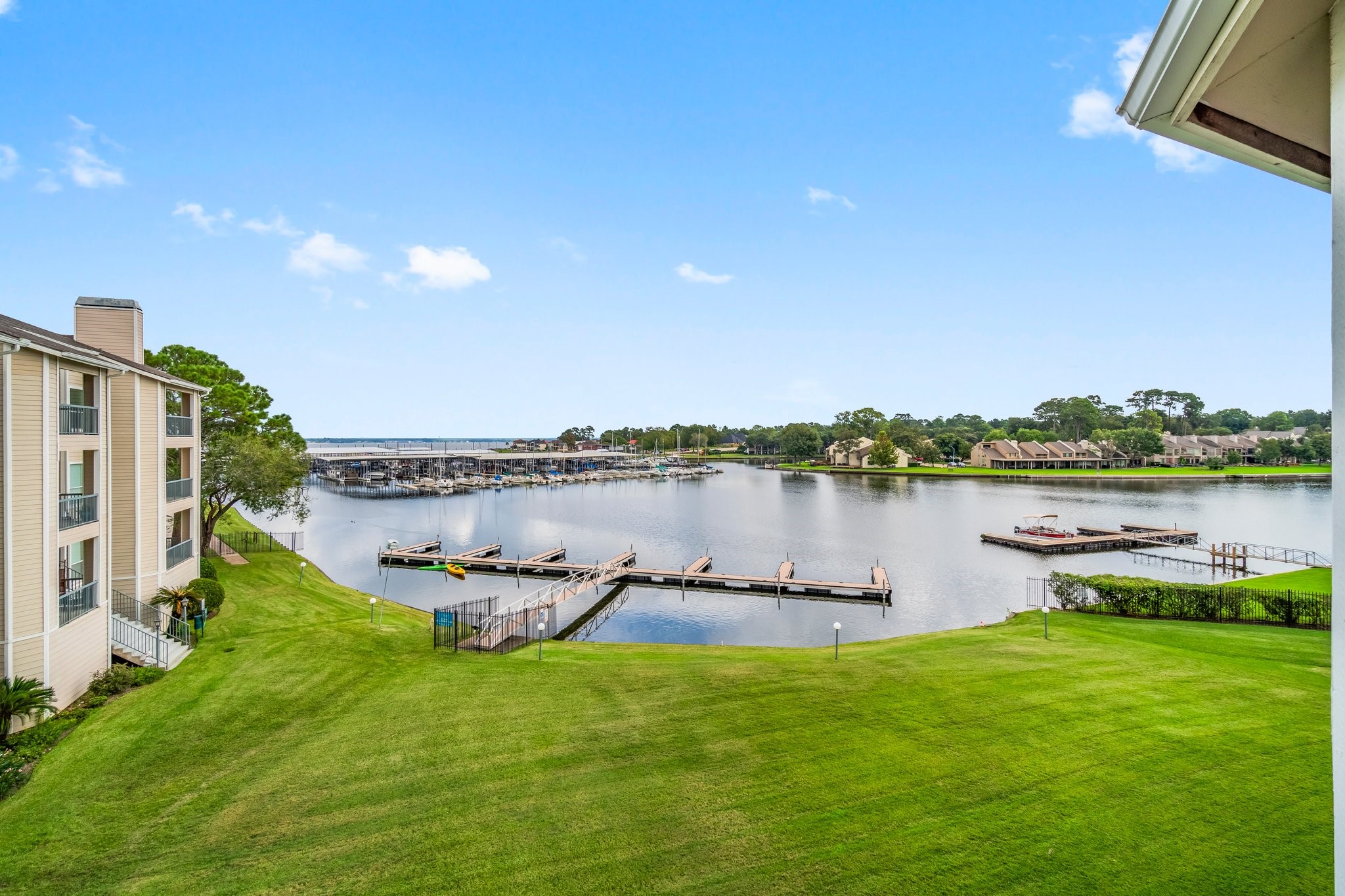 12800 Melville Drive, #A313, Montgomery, TX 77356