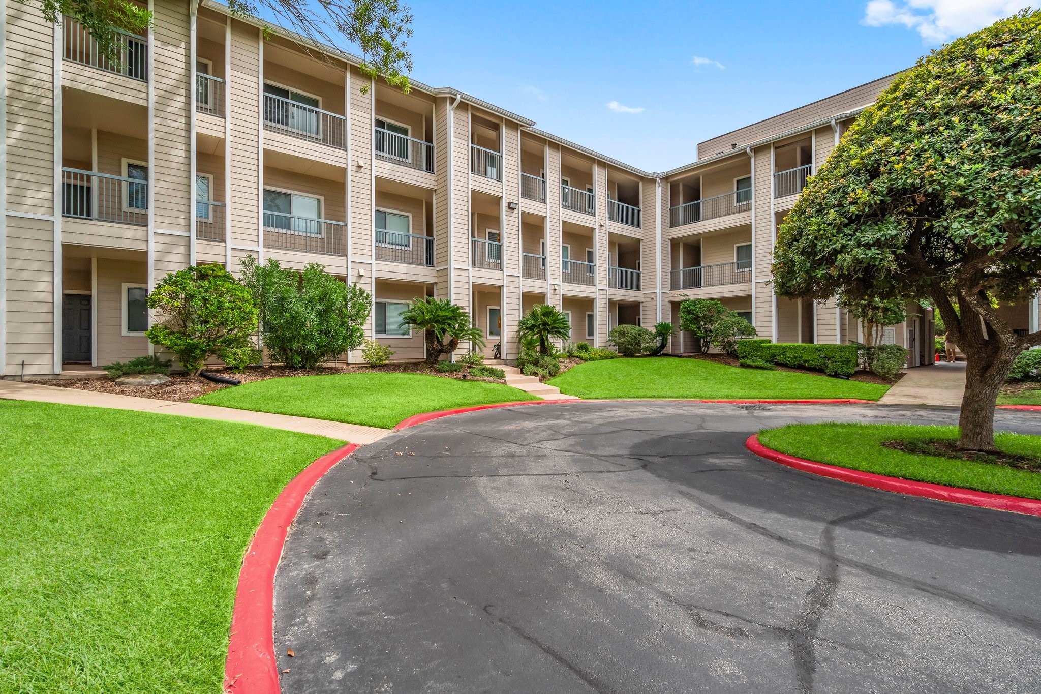 12800 Melville Drive, #A313, Montgomery, TX 77356
