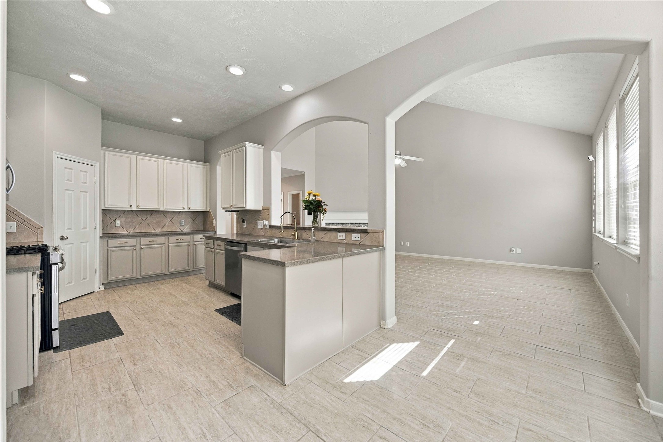 2615 Fern Lacy Drive, Spring, TX 77388
