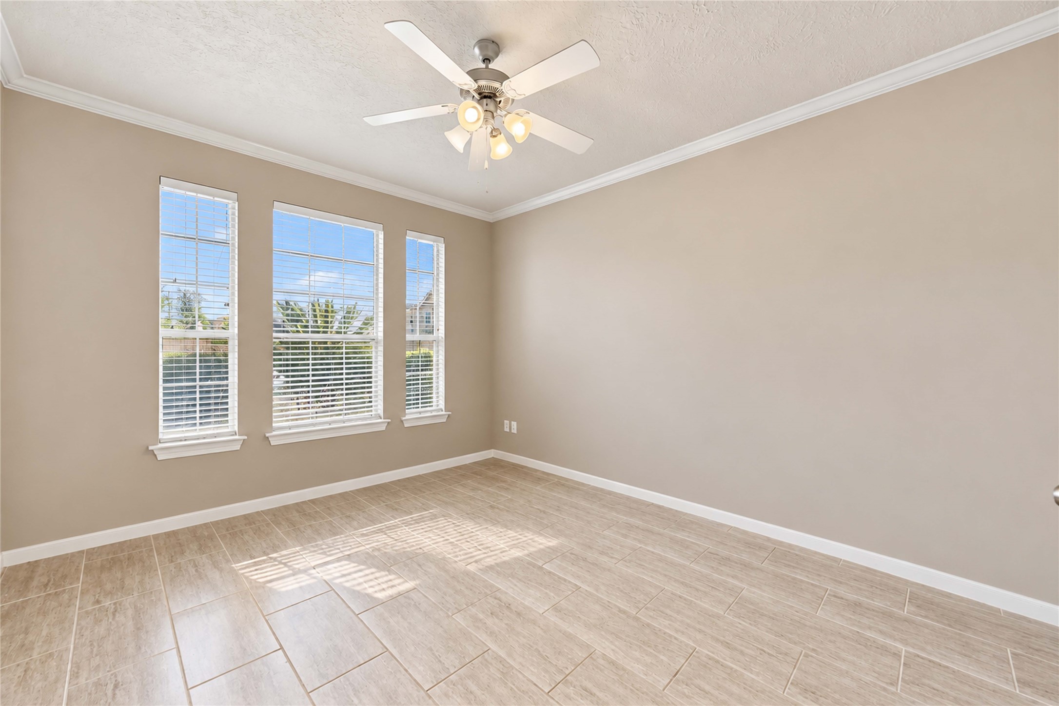 2615 Fern Lacy Drive, Spring, TX 77388