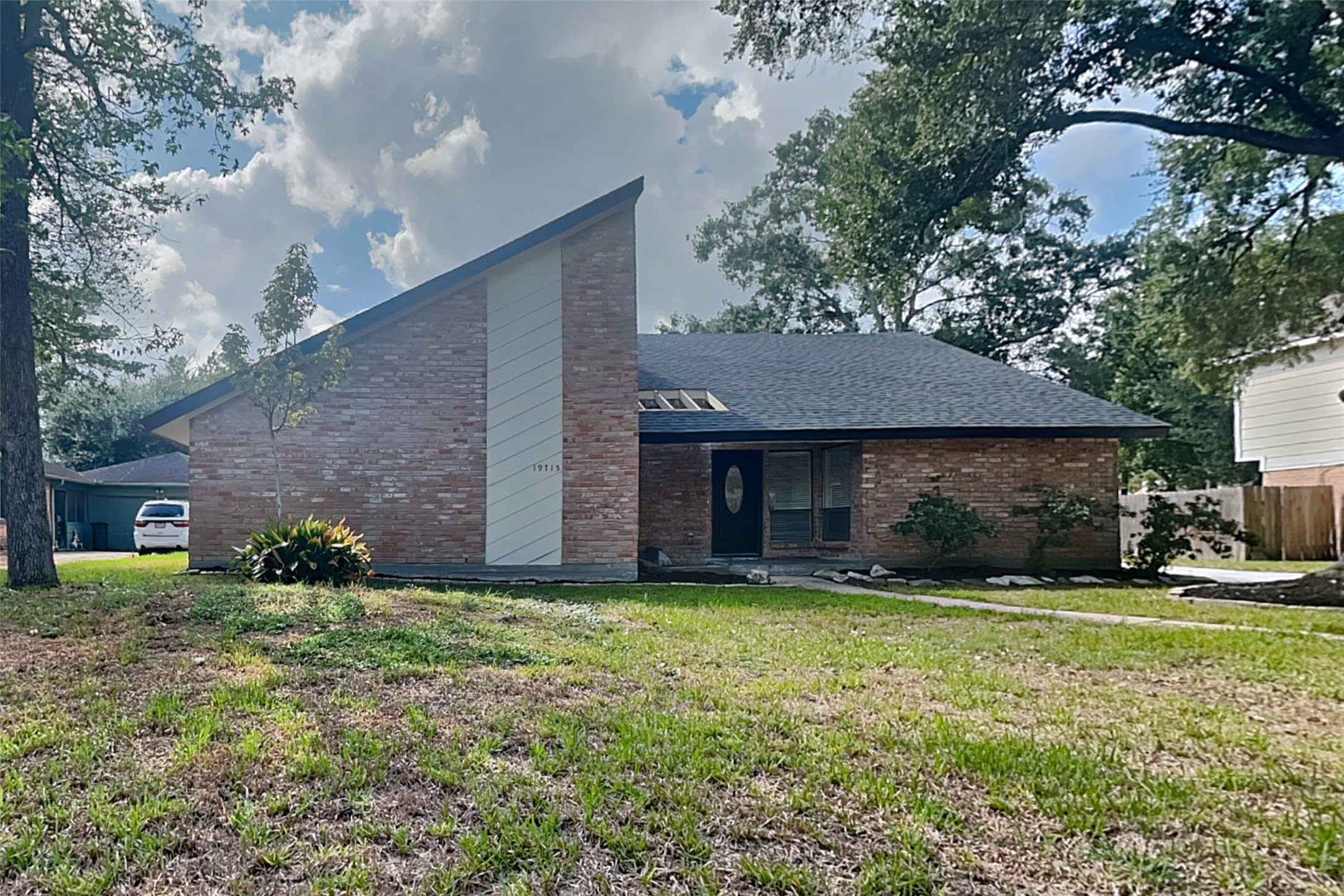 19715 Sweet Forest Lane, Humble, TX 77346