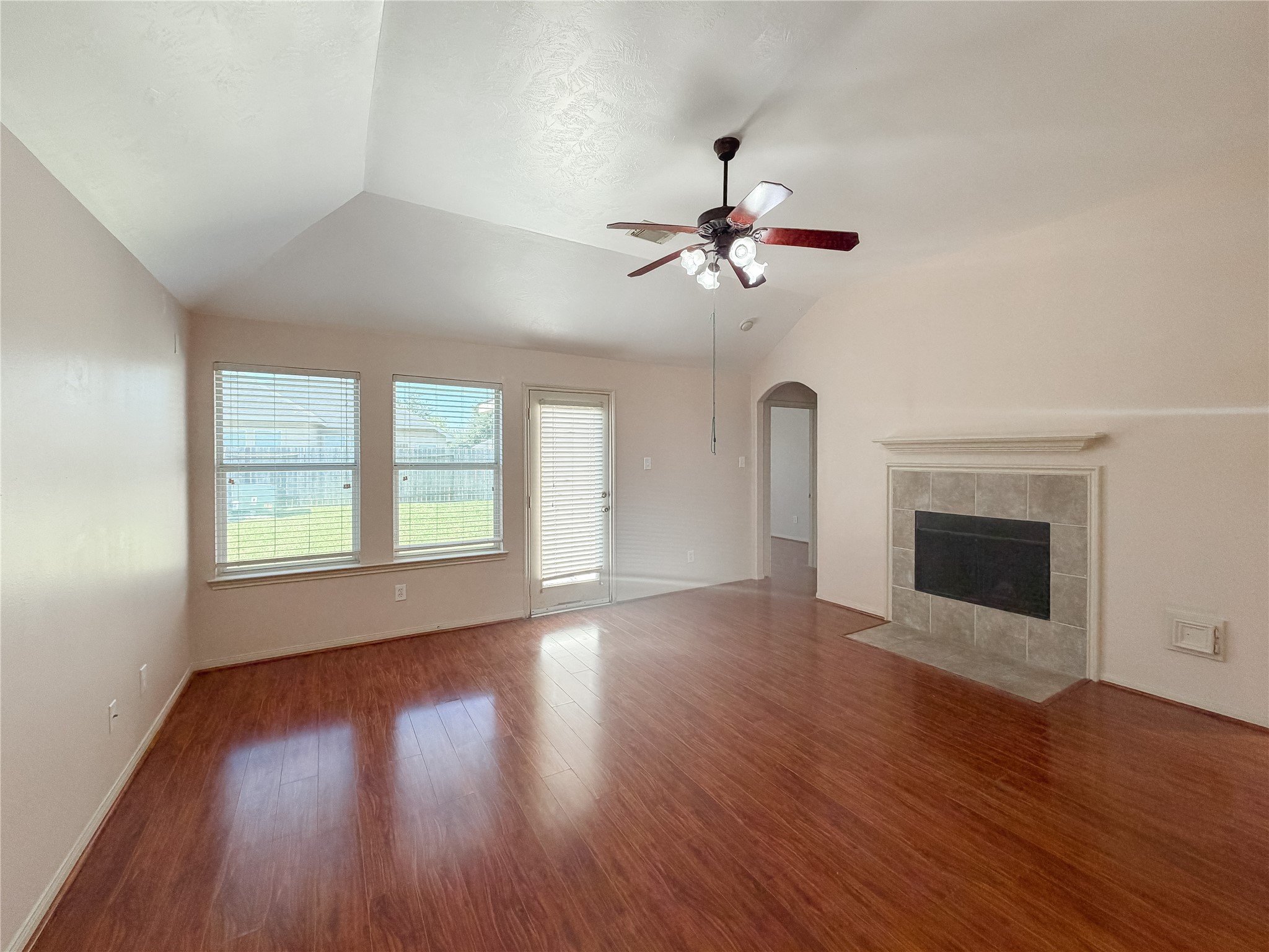 8110 Saragosa Blue Lane, Richmond, TX 77407