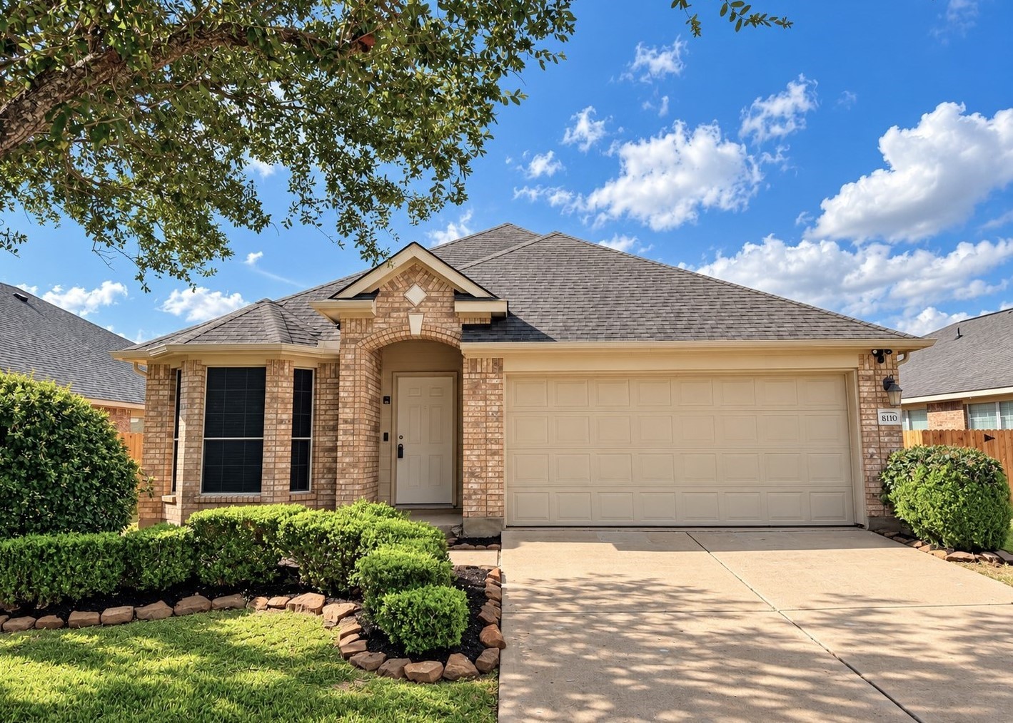 8110 Saragosa Blue Lane, Richmond, TX 77407