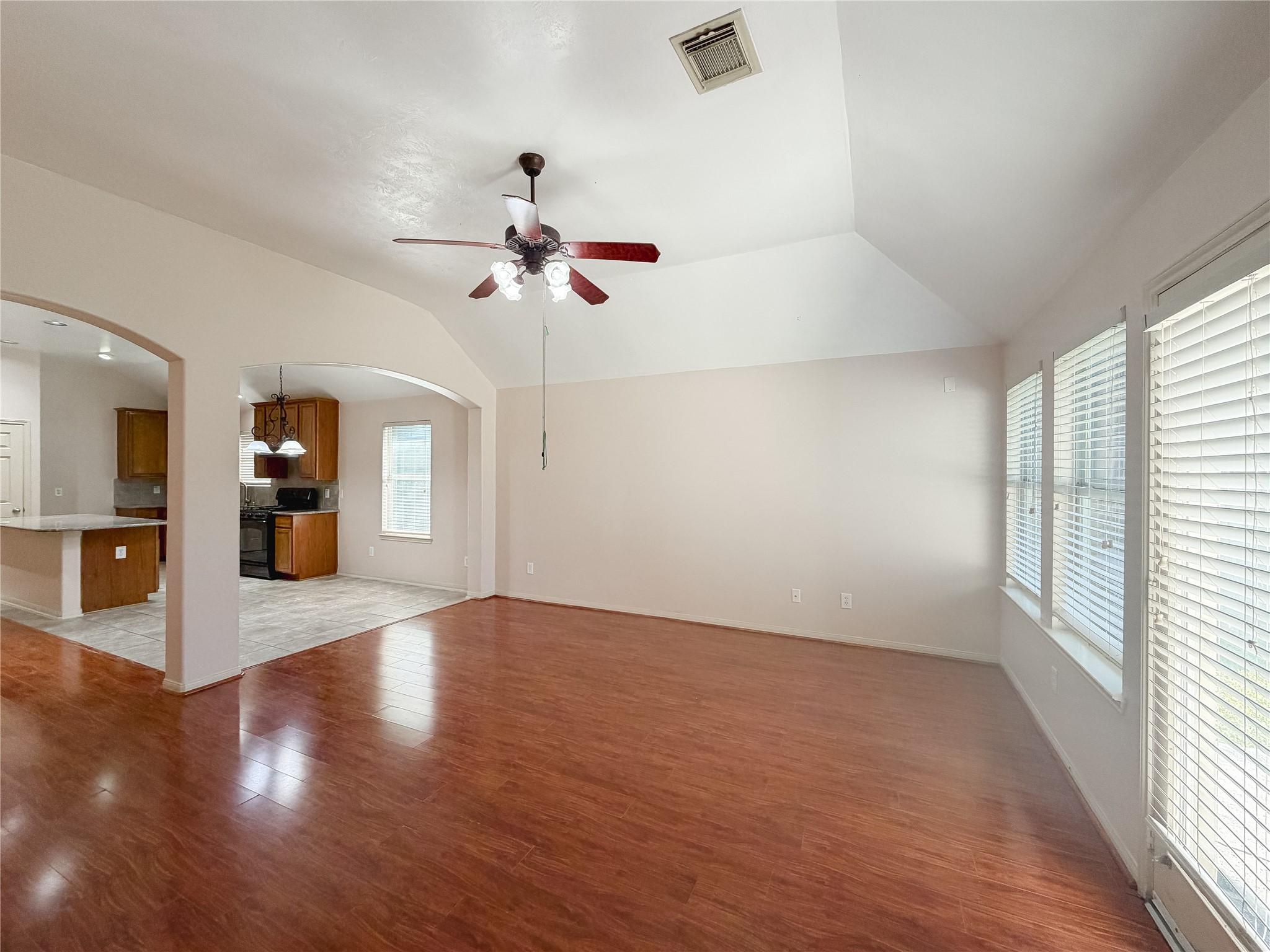 8110 Saragosa Blue Lane, Richmond, TX 77407