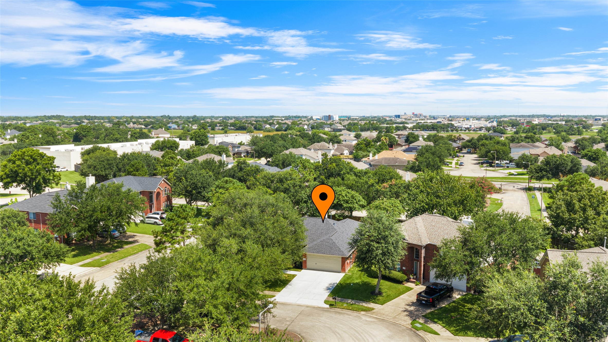 3001 Meadow Bay Drive, Dickinson, TX 77539