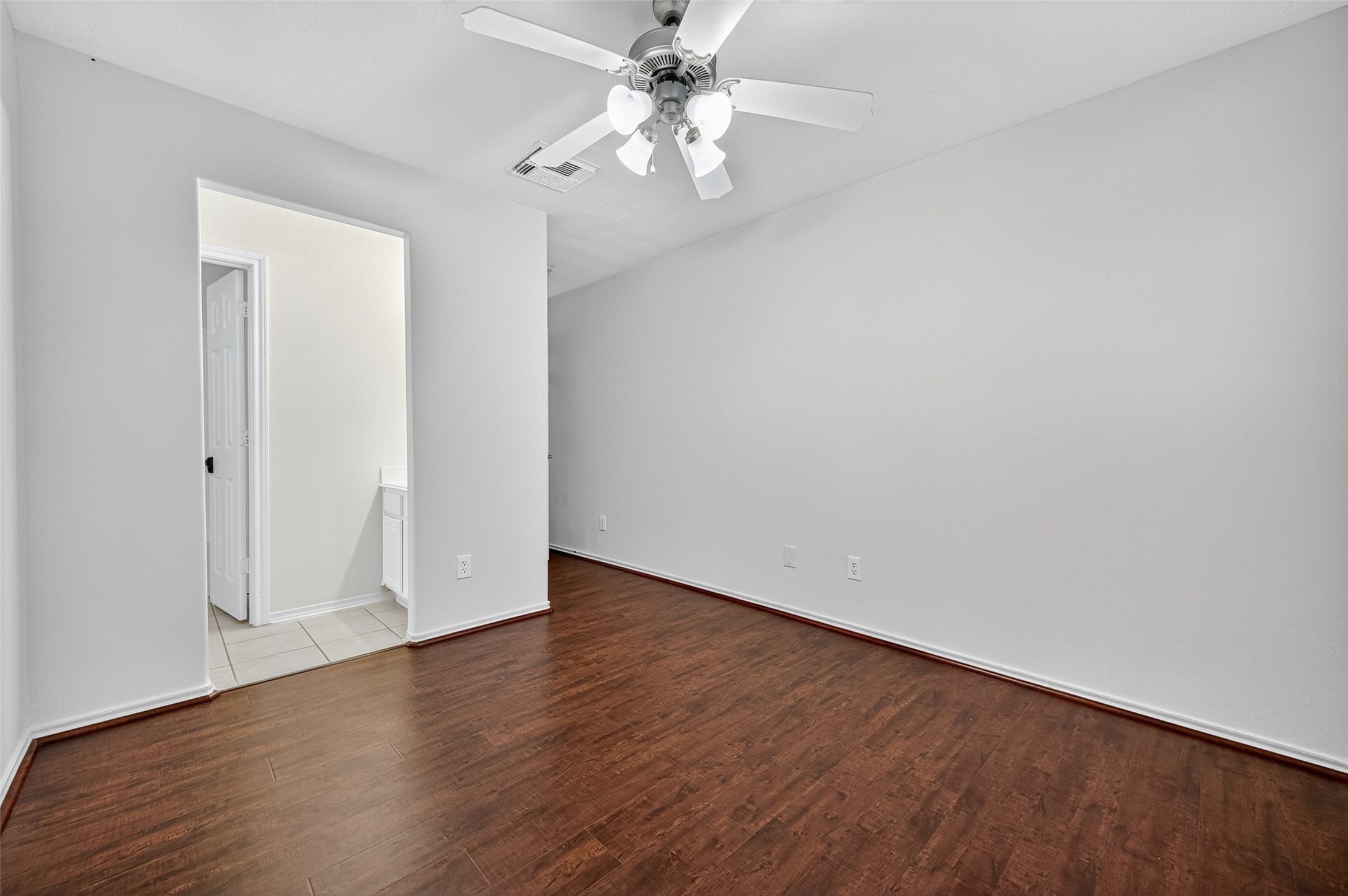 6927 Great Oaks Shadow Drive, Houston, TX 77083