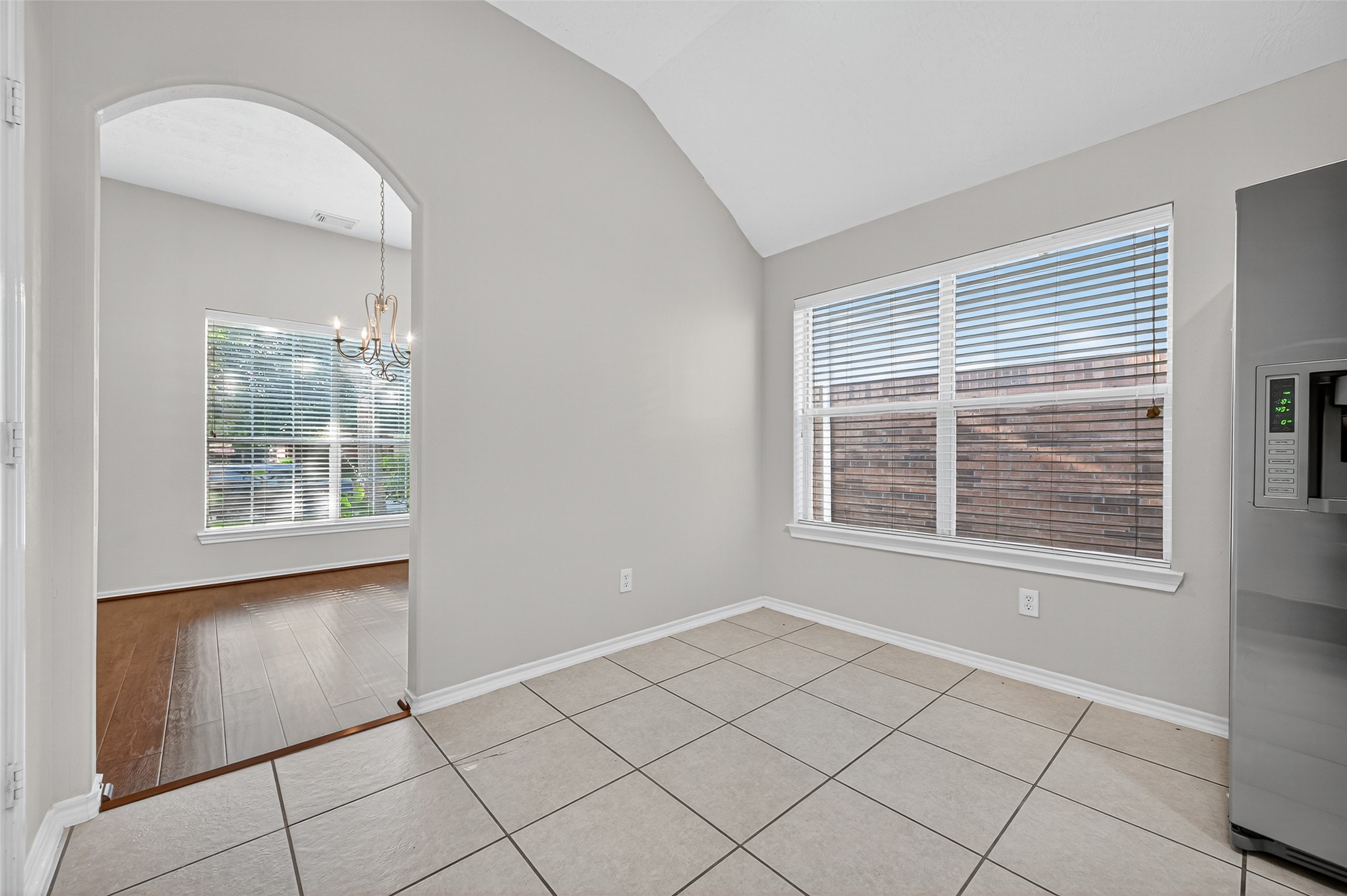 6927 Great Oaks Shadow Drive, Houston, TX 77083
