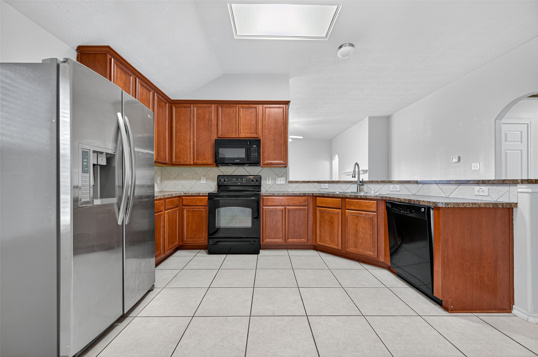 6927 Great Oaks Shadow Drive, Houston, TX 77083
