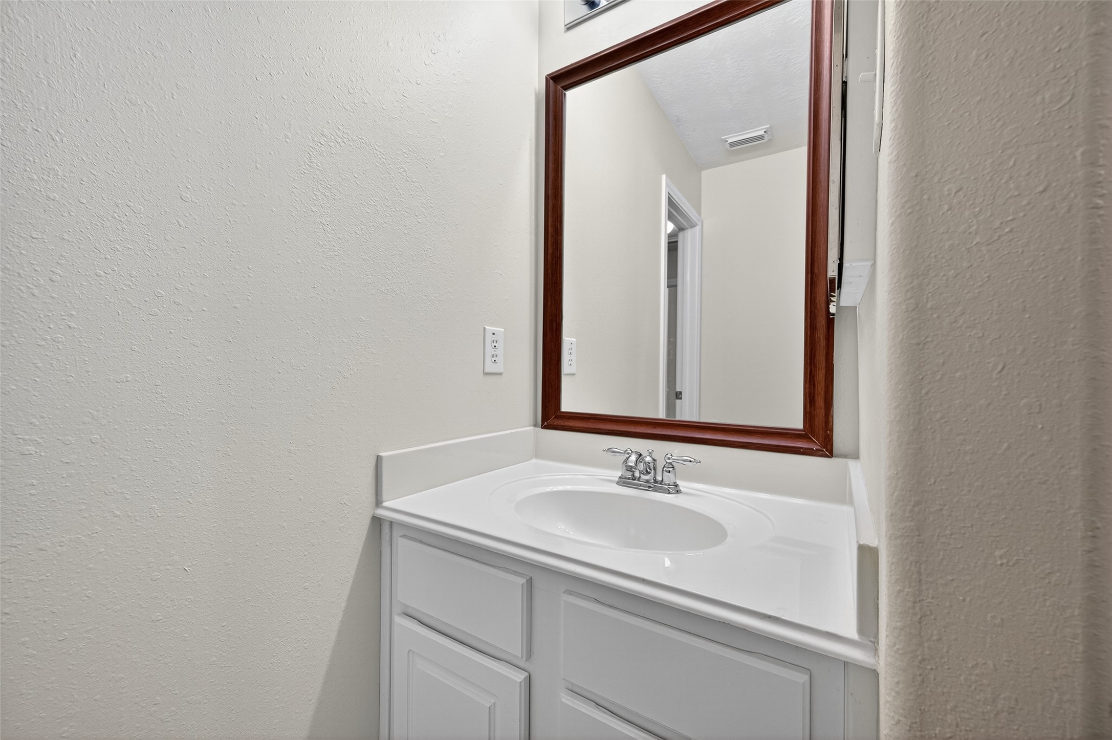 6927 Great Oaks Shadow Drive, Houston, TX 77083