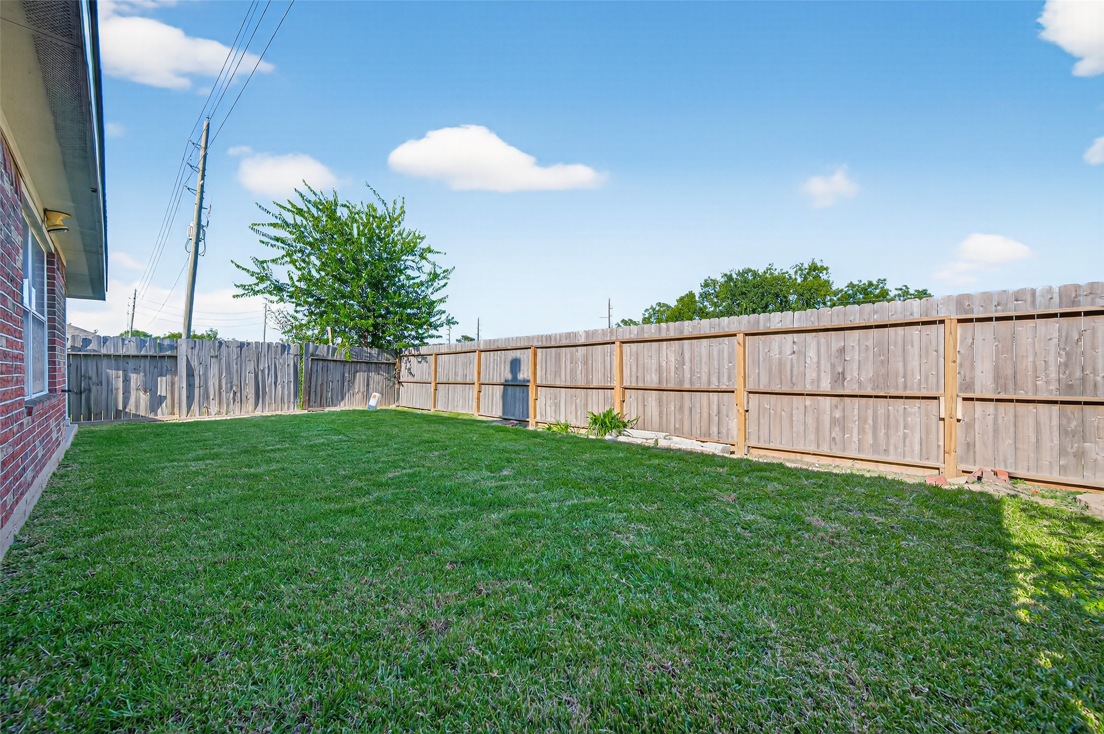 6927 Great Oaks Shadow Drive, Houston, TX 77083
