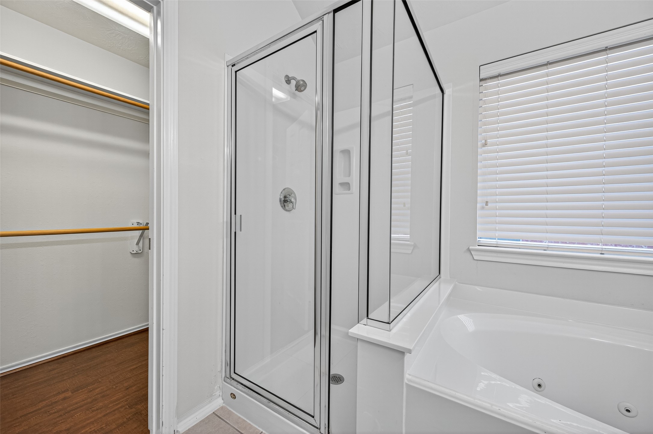 6927 Great Oaks Shadow Drive, Houston, TX 77083