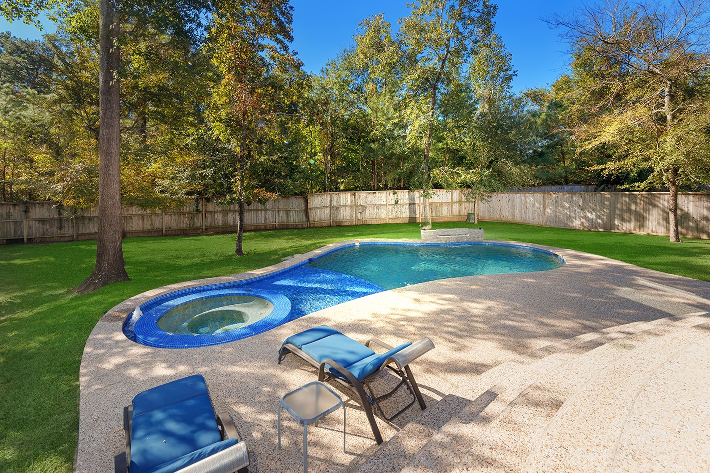 222 HAWKHURST, The Woodlands, TX 77354