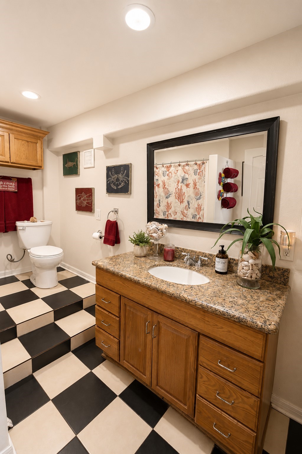579 Warsaw Street, Bayou Vista, TX 77563