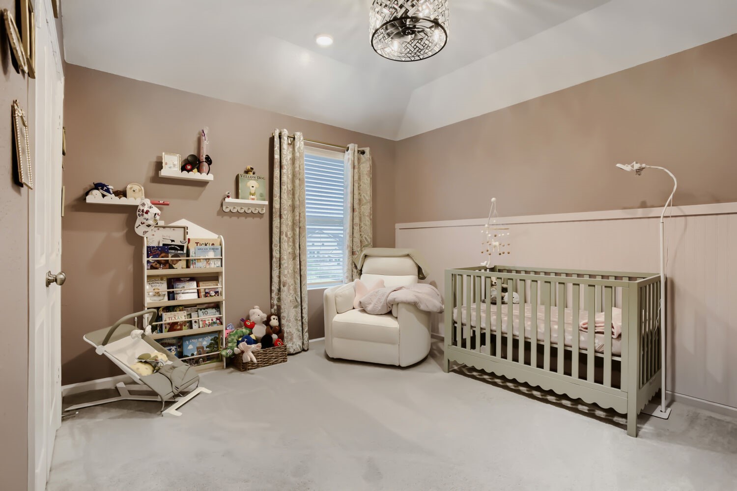 4252 Waterlily Spring Way, Porter, TX 77365
