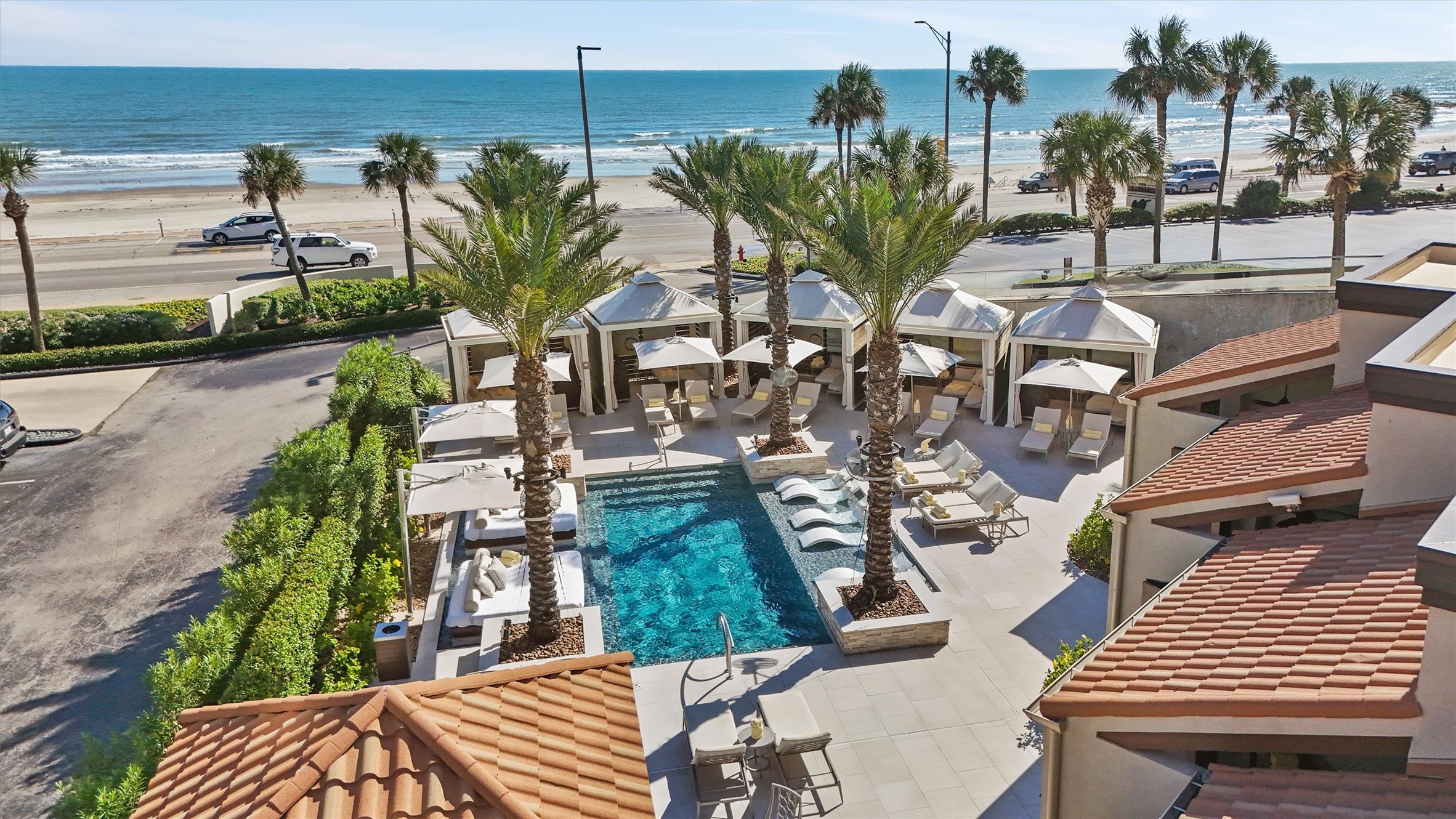 Palm-lined pool areas enhance the coastal
experience, providing a tranquil environment
designed for leisure and sunshine-filled days.