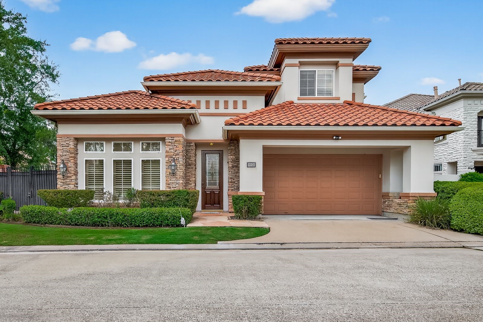 11938 Rosebrier Park Lane, Houston, TX 77082 11938 Rosebrier Park Lane, Houston, TX 77082