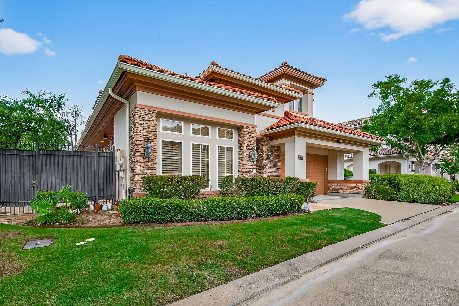 11938 Rosebrier Park Lane, Houston, TX 77082