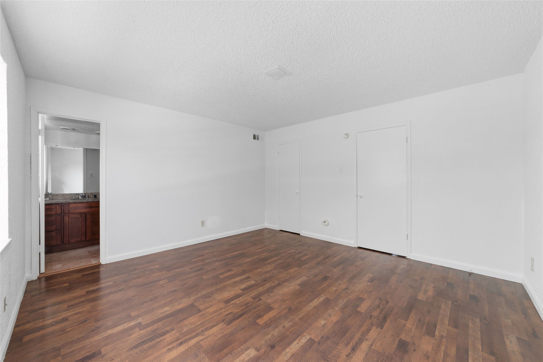 7700 Creekbend Drive, #70, Houston, TX 77071