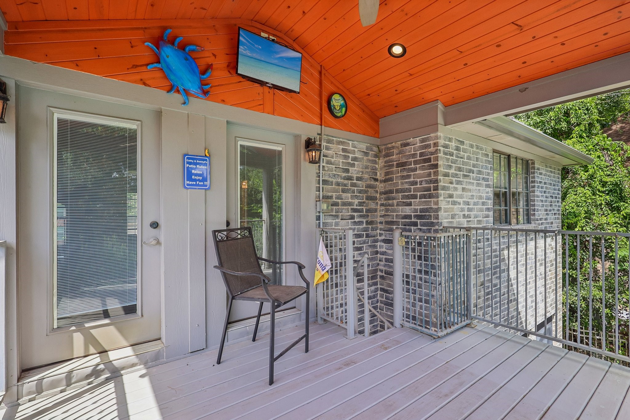 907 Remington Court, Friendswood, TX 77546