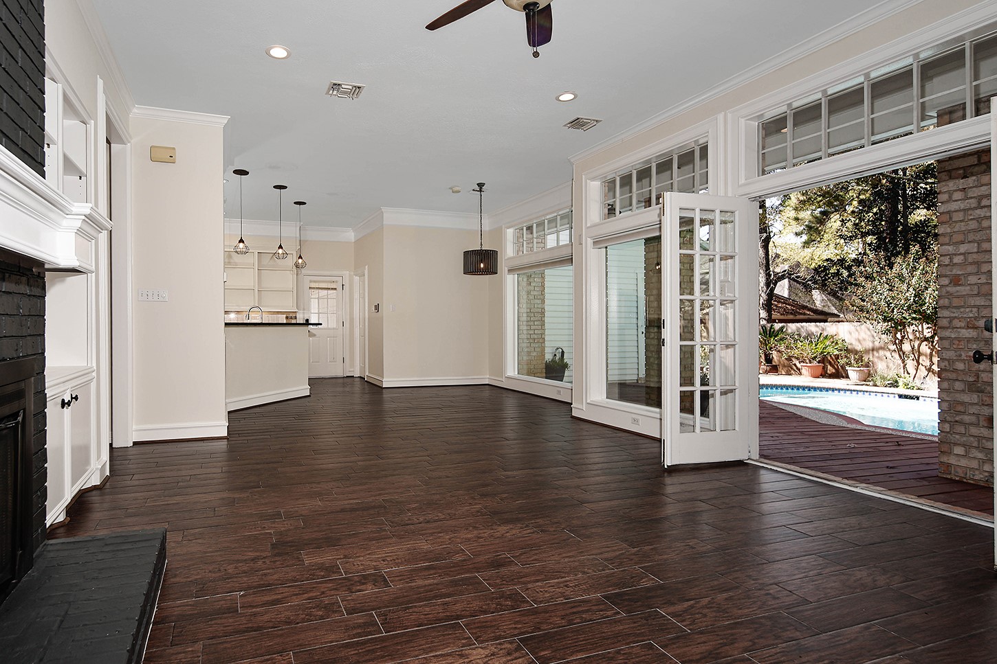 87 Rush Haven Drive, The Woodlands, TX 77381