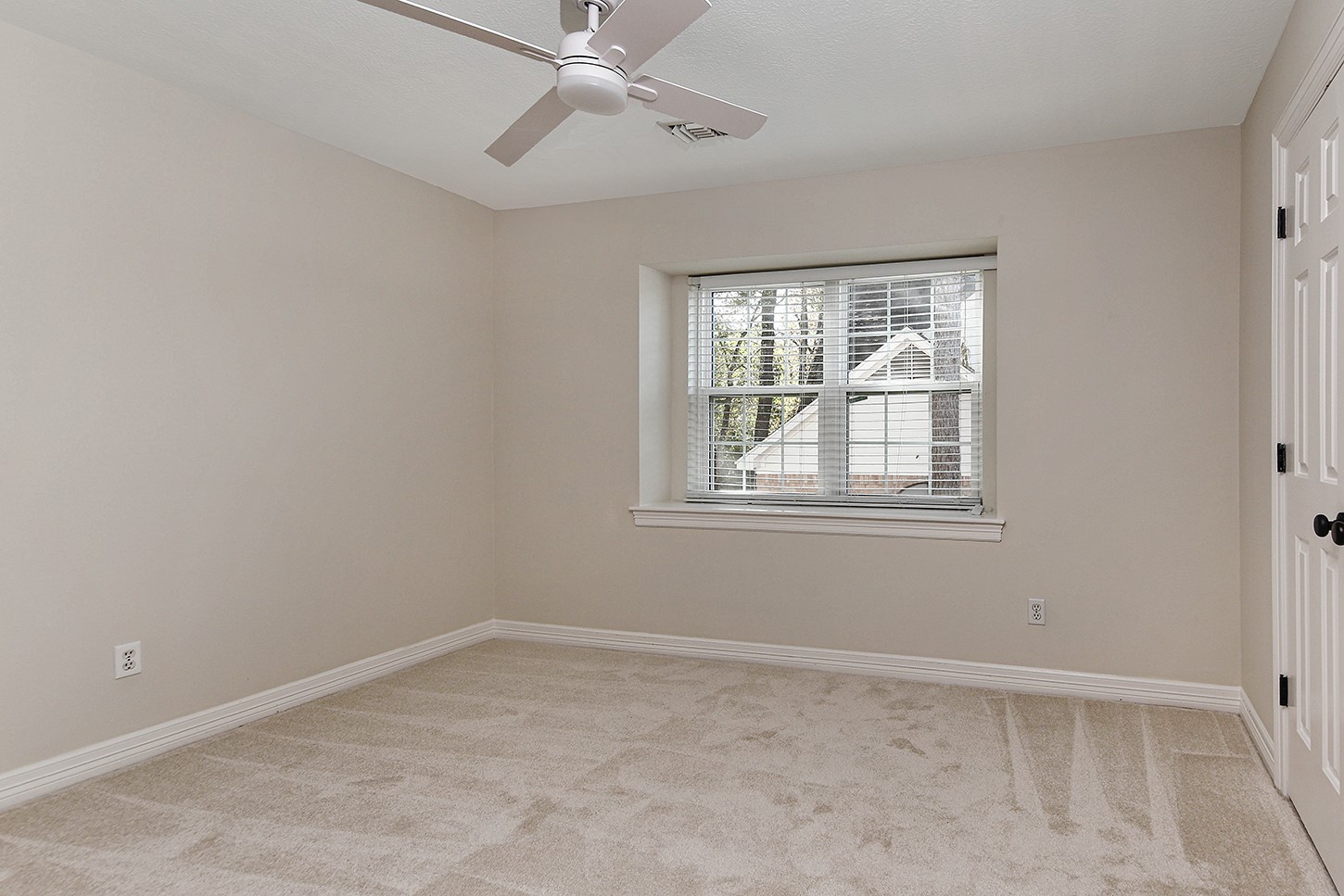 87 Rush Haven Drive, The Woodlands, TX 77381