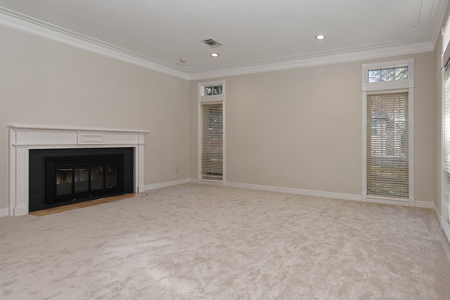 87 Rush Haven Drive, The Woodlands, TX 77381