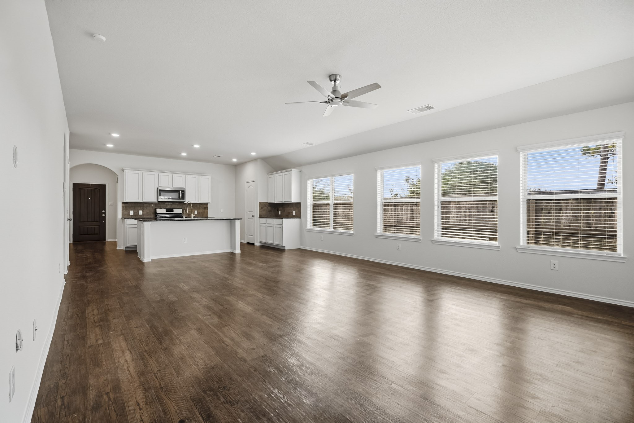 516 Fieldhaven Court, La Marque, TX 77568 516 Fieldhaven Court, La Marque, TX 77568