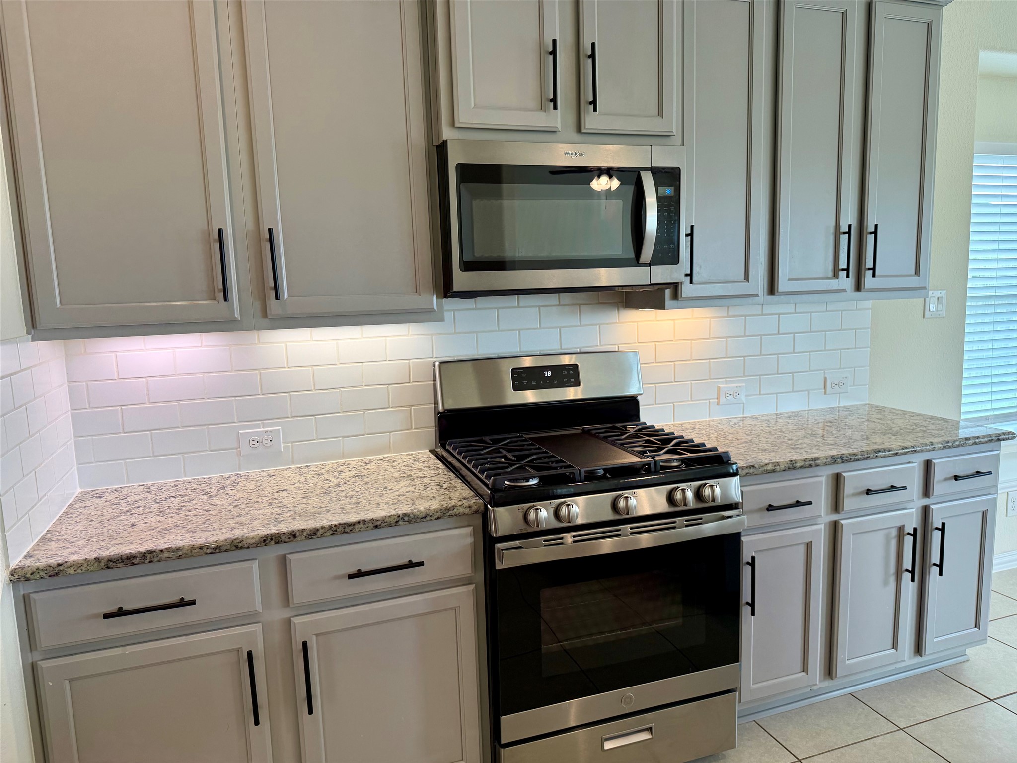 New Stove/oven combo
