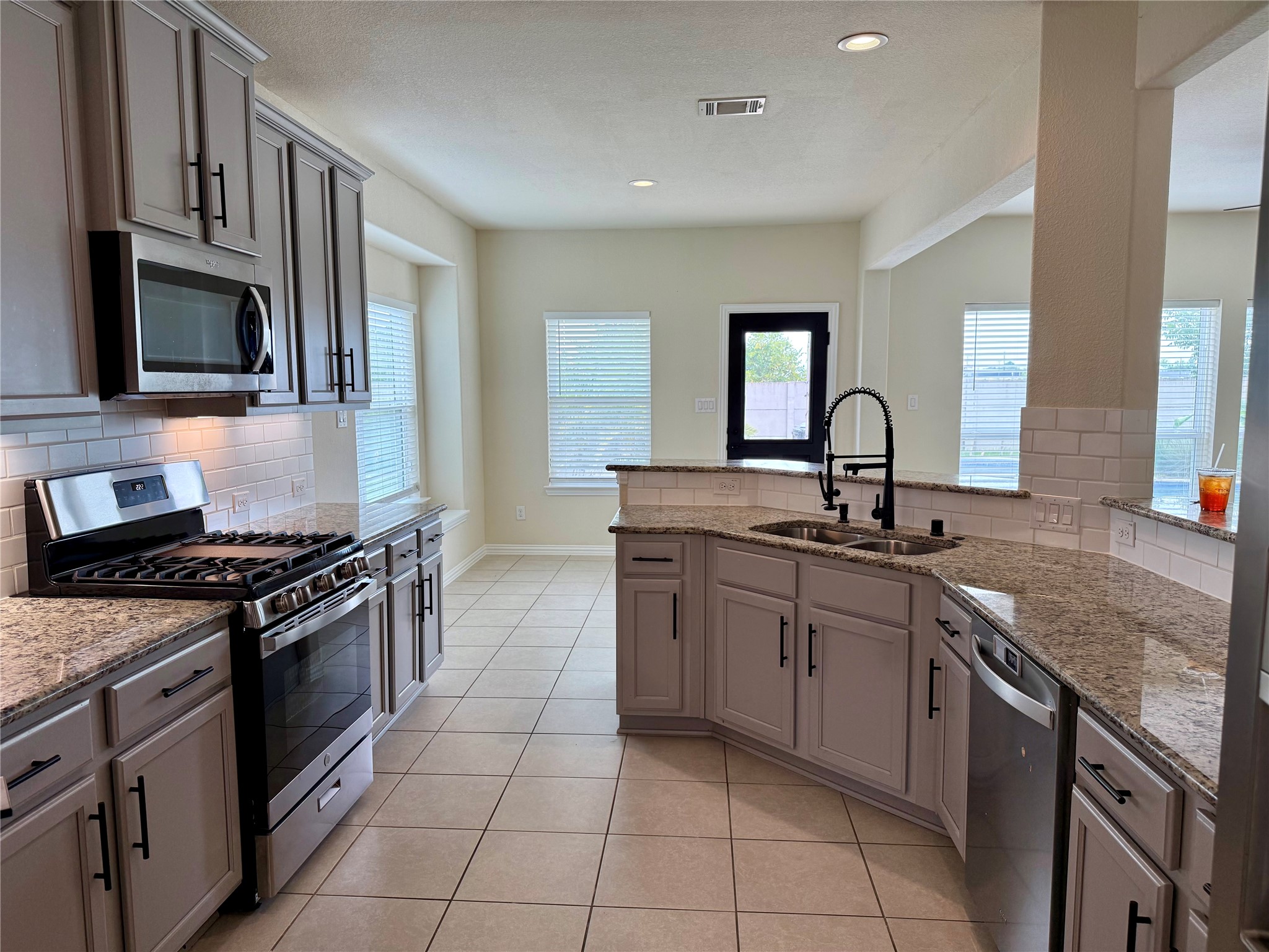 Kitchen Kitchen