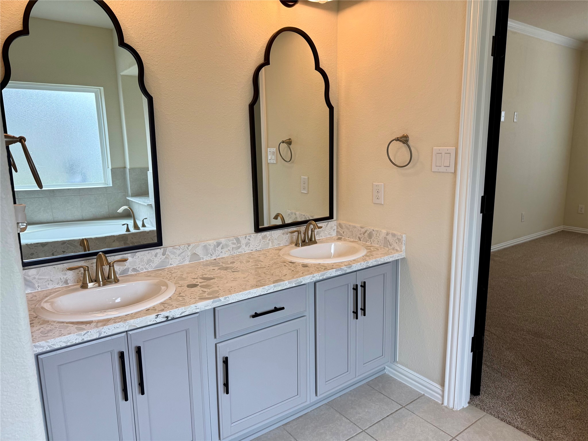 Primary bath vanity with double sinks