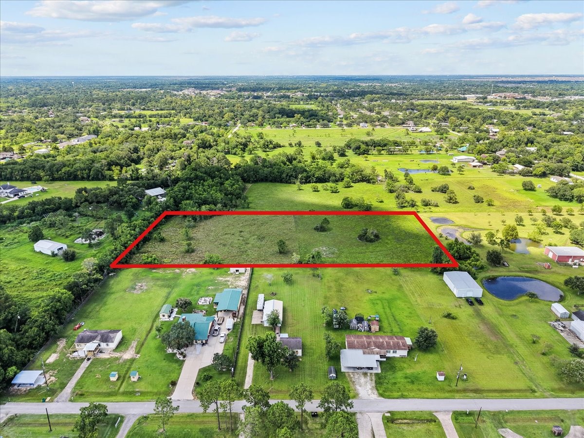 Tract 2 Avenue P, Santa Fe, TX 77510 Tract 2 Avenue P, Santa Fe, TX 77510