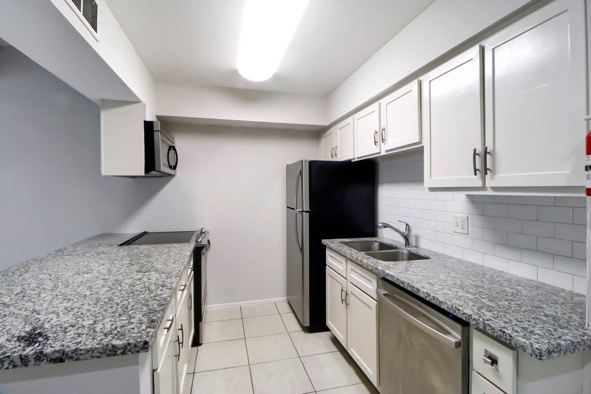 5929 Queensloch Drive, #127, Houston, TX 77096