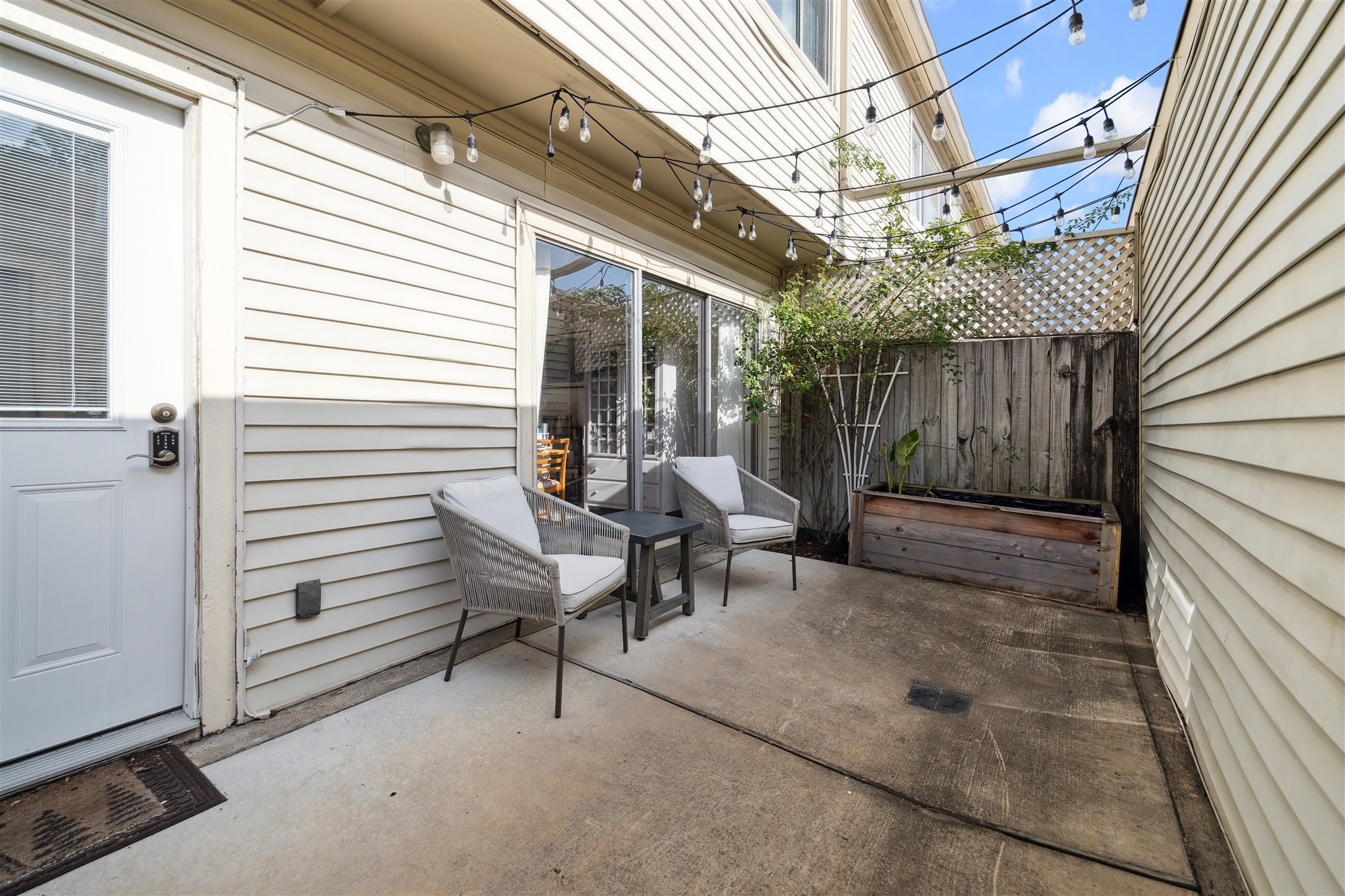 2074 Augusta Drive, #6/47, Houston, TX 77057