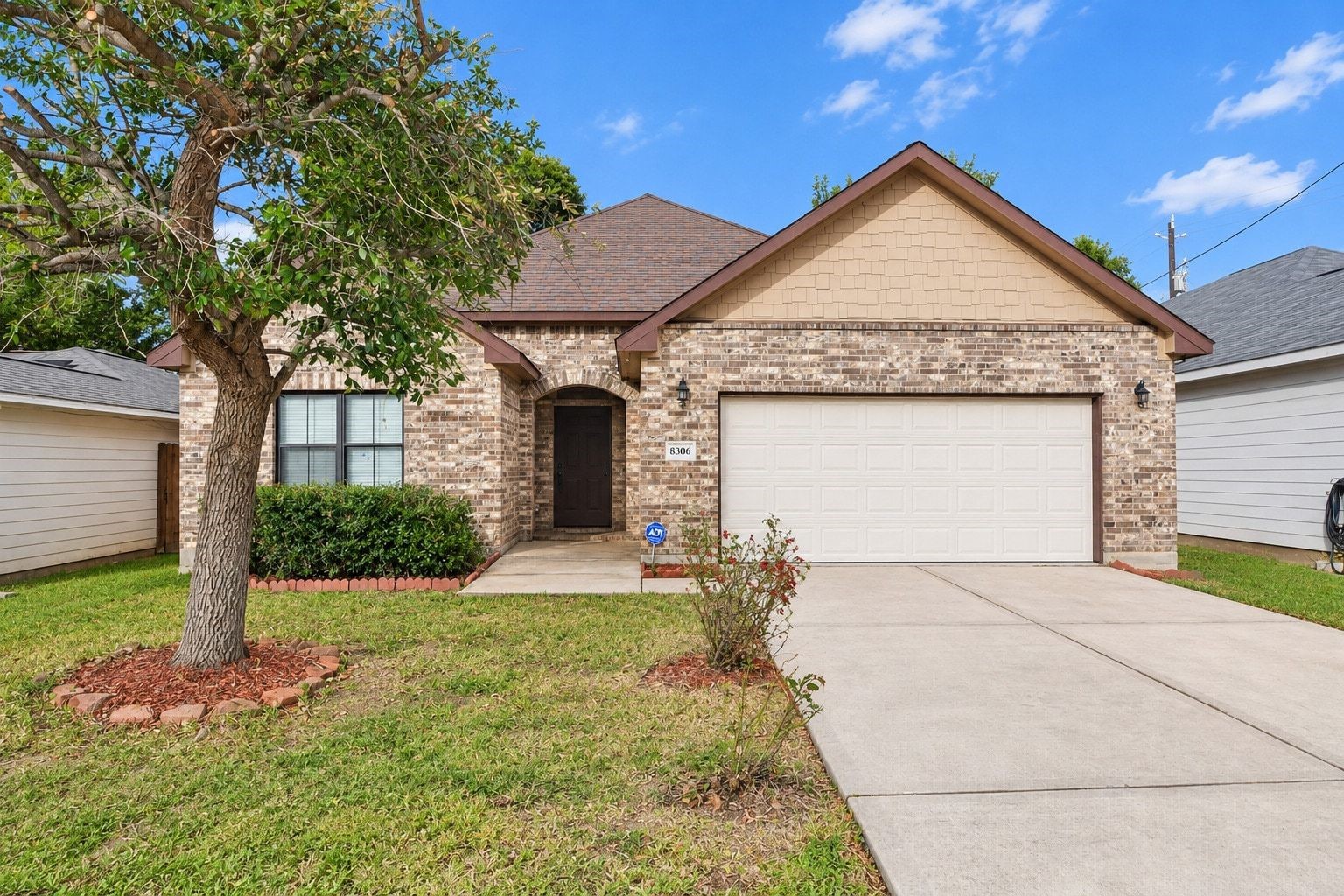 8306 Brandon Street, Houston, TX 77051