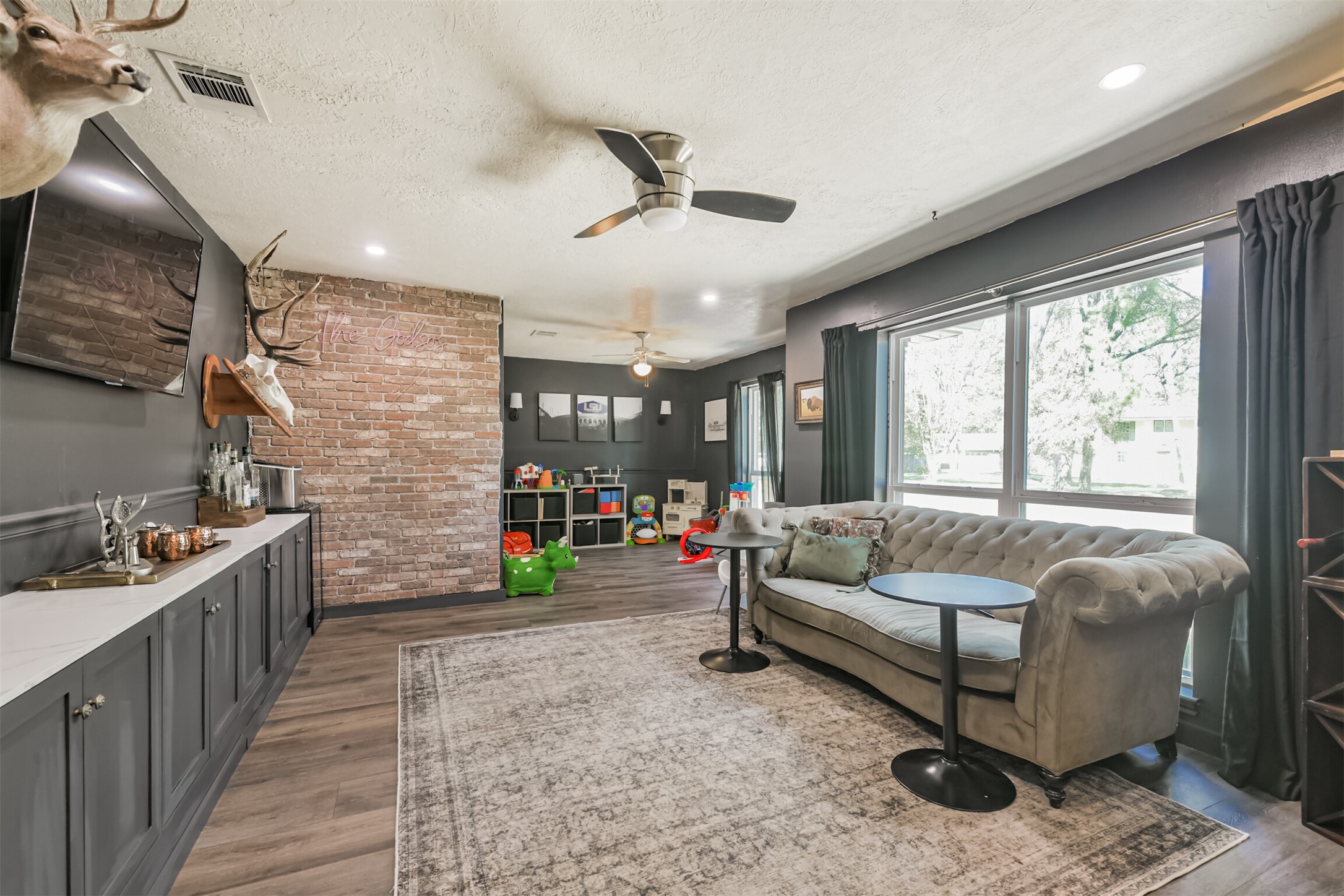 15256 Conroe Drive, Conroe, TX 77384