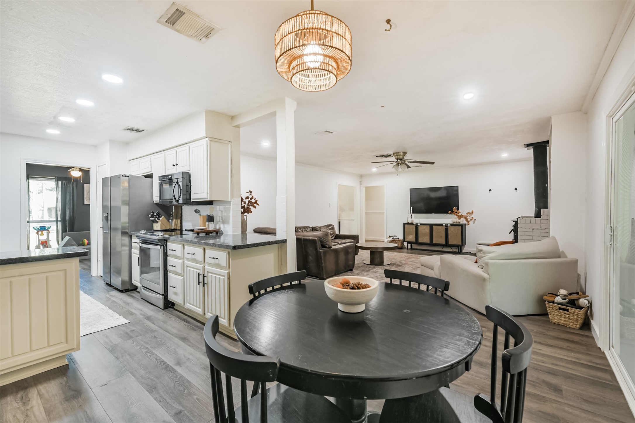 15256 Conroe Drive, Conroe, TX 77384