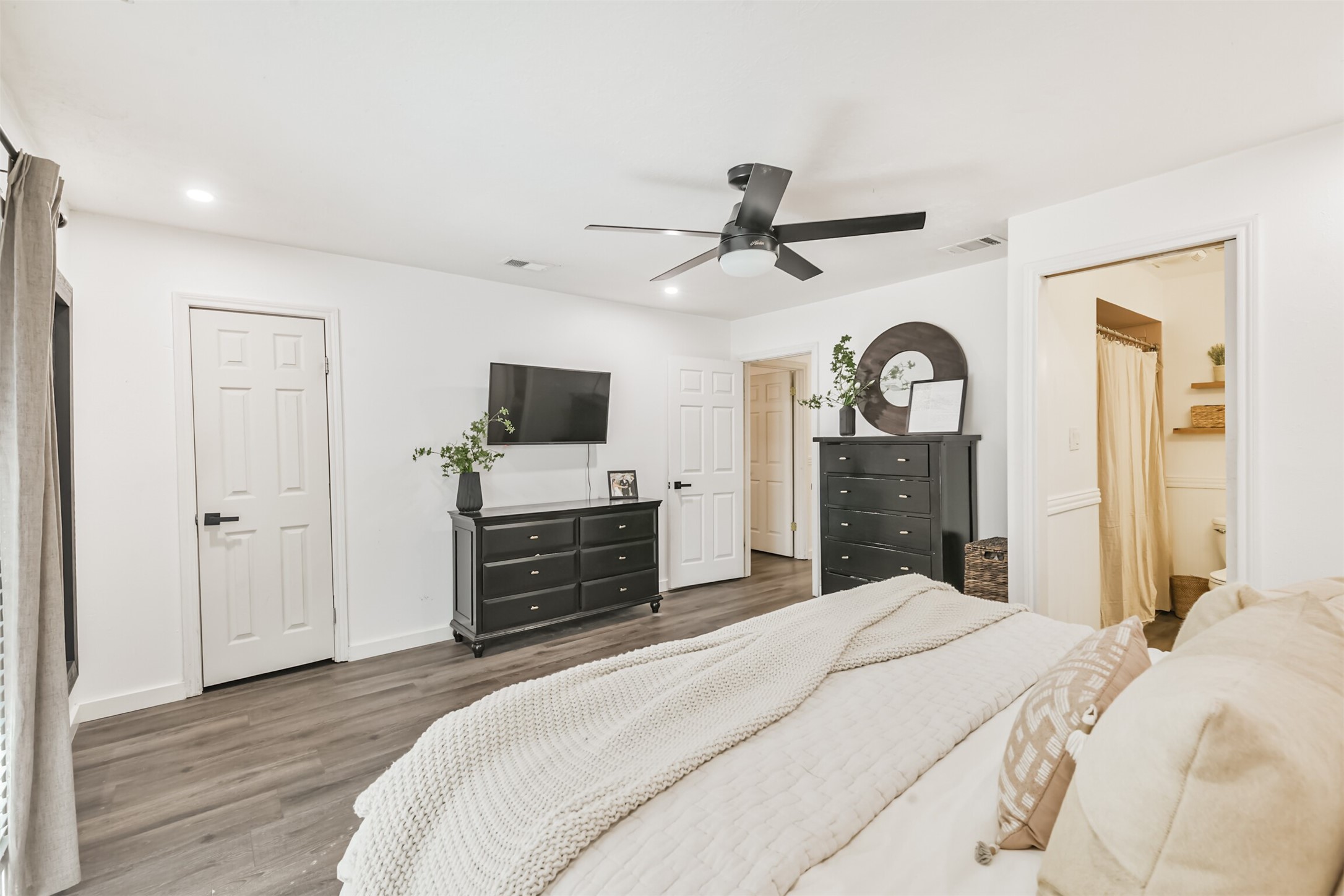 15256 Conroe Drive, Conroe, TX 77384