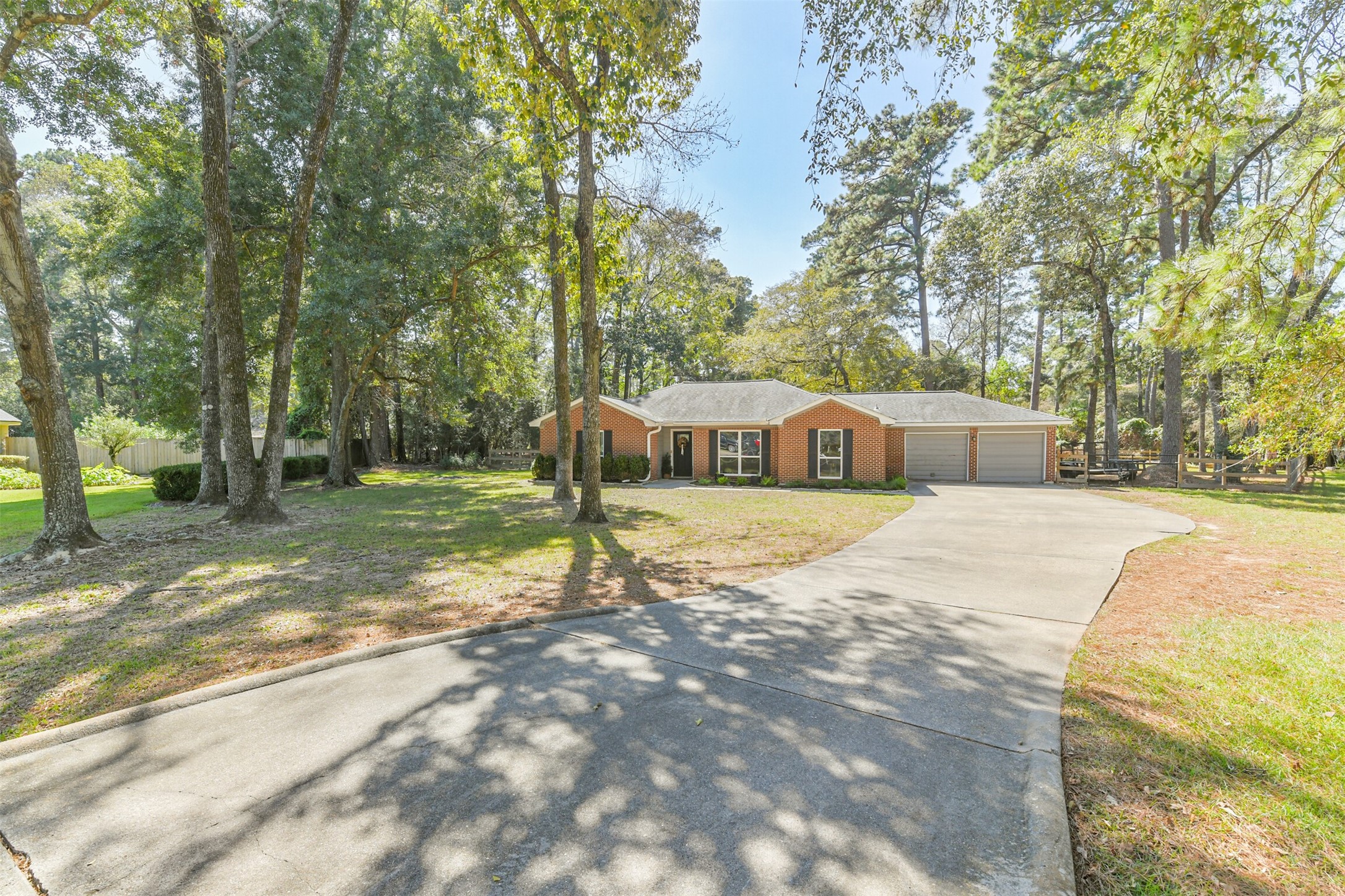 15256 Conroe Drive, Conroe, TX 77384