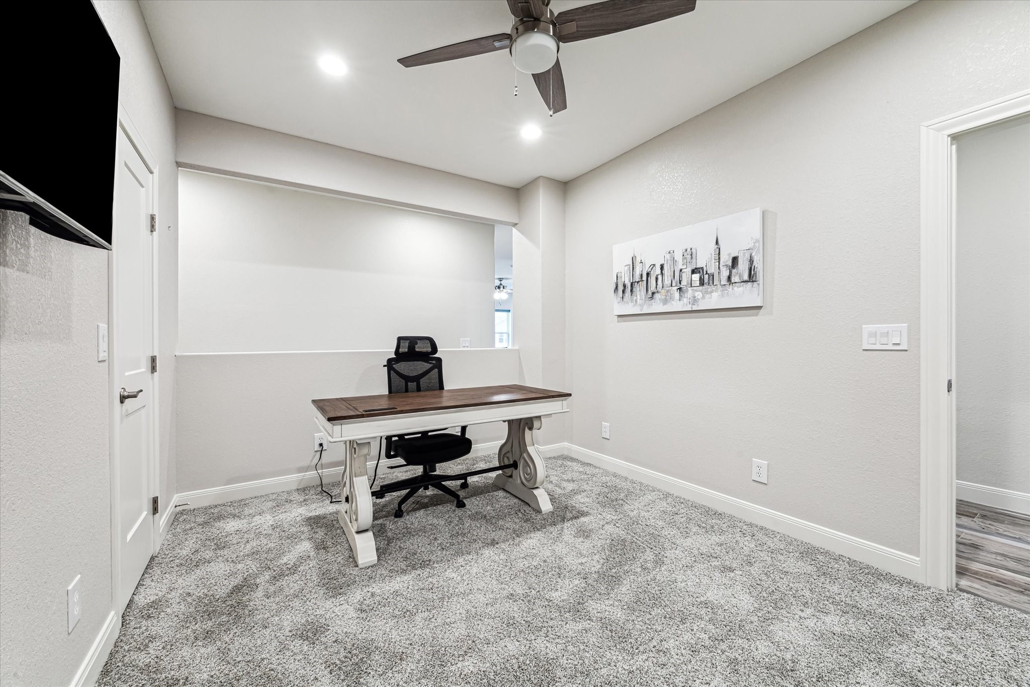 430 Amanda Circle, Tiki Island, TX 77554