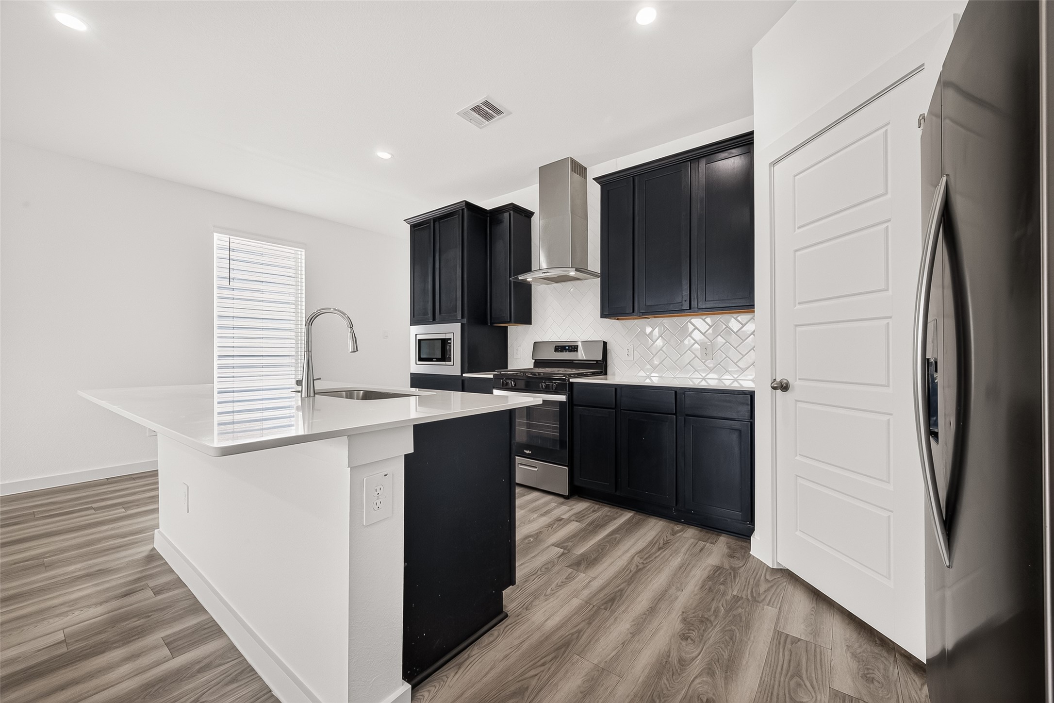 Kitchen counter