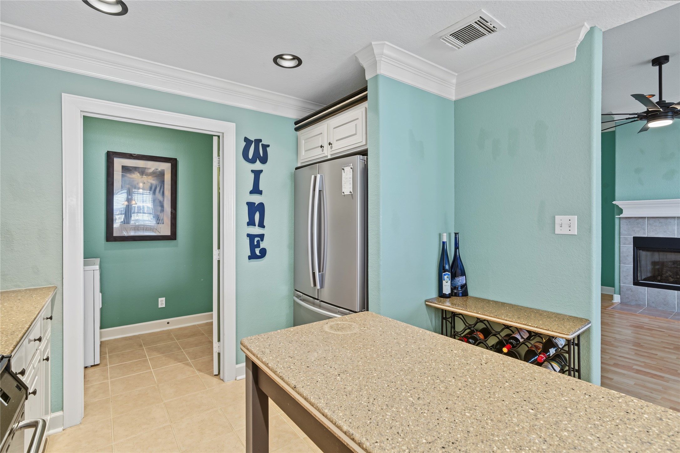 49 N Omega Street, La Marque, TX 77568
