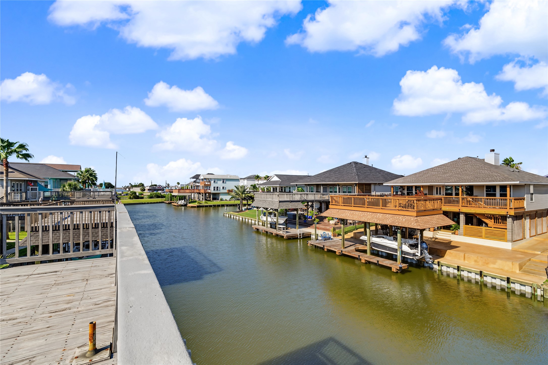 49 N Omega Street, La Marque, TX 77568