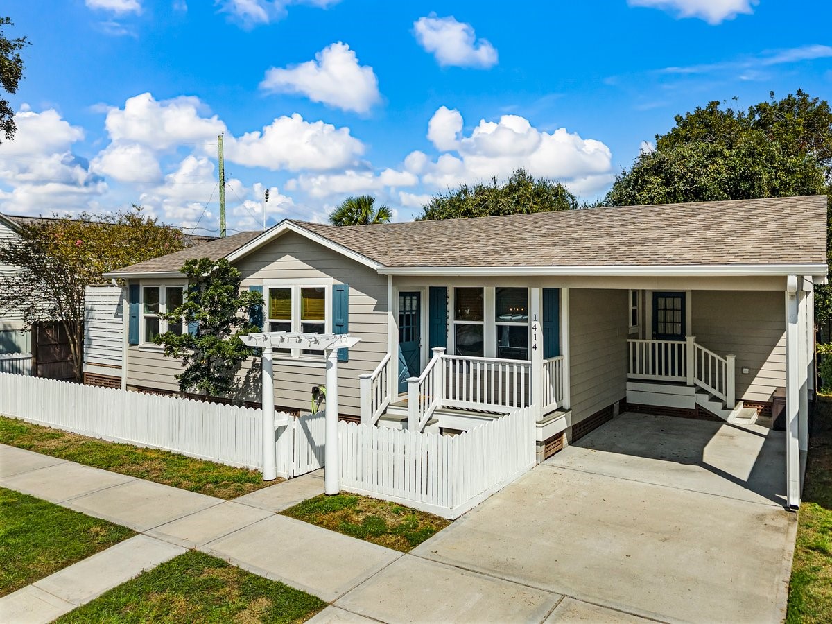 Beautifully restored Galveston home featured on Restoring Galveston.