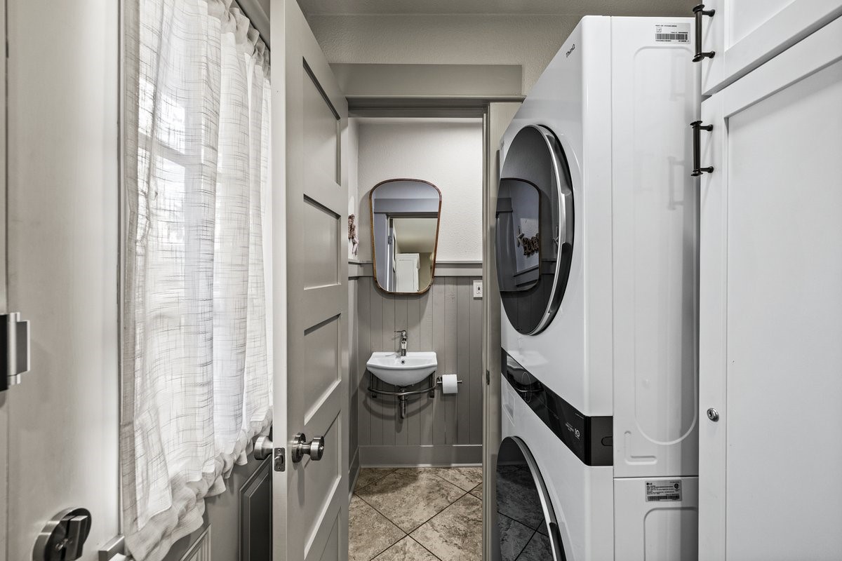 Half Bathroom & Utilities