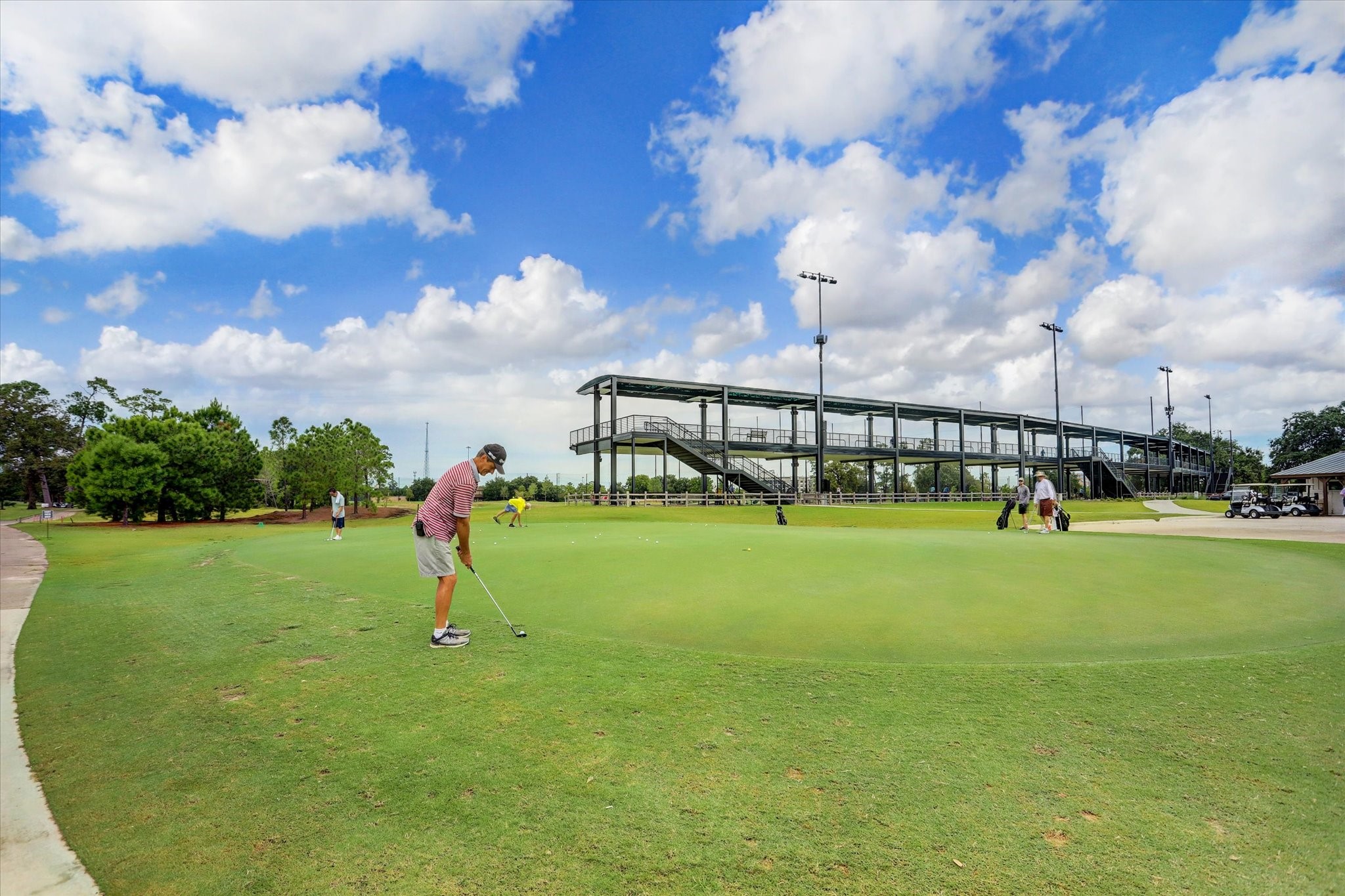 Memorial Park Golf Course features manicured greens, practice areas, and a modern clubhouse, offering a premier public golf experience just minutes from the neighborhood.