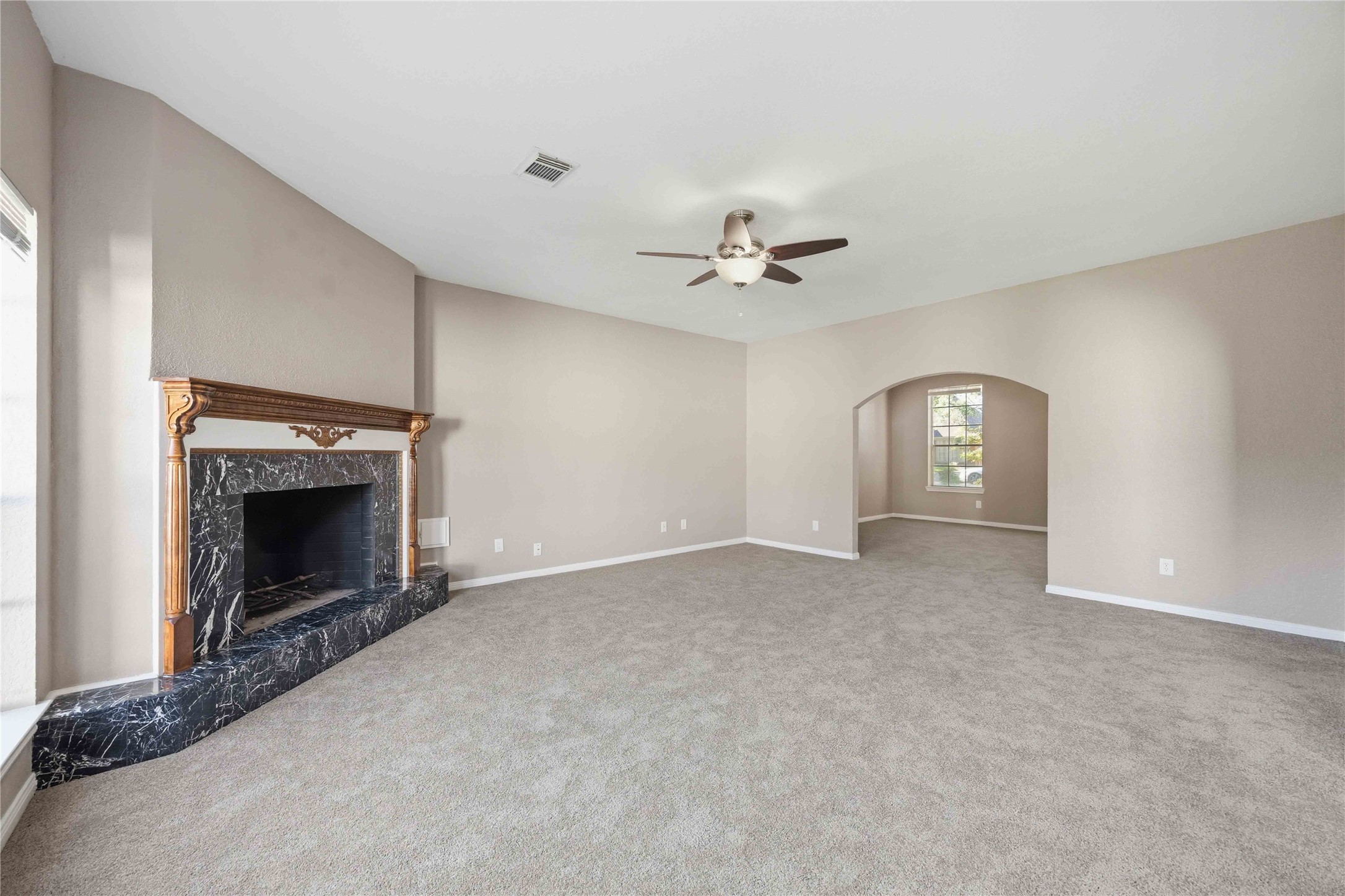 4712 Broadmoor Drive, League City, TX 77573