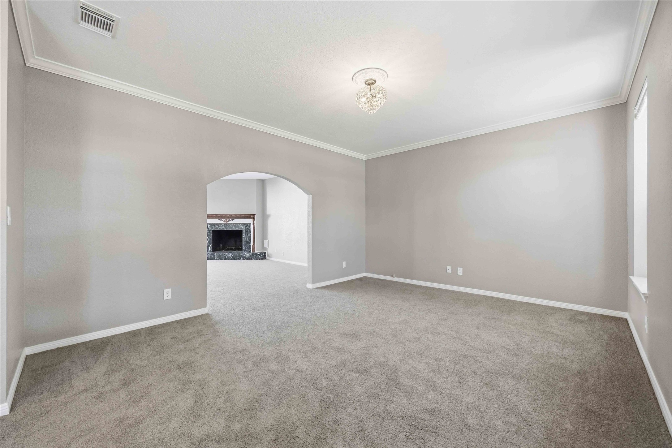 4712 Broadmoor Drive, League City, TX 77573
